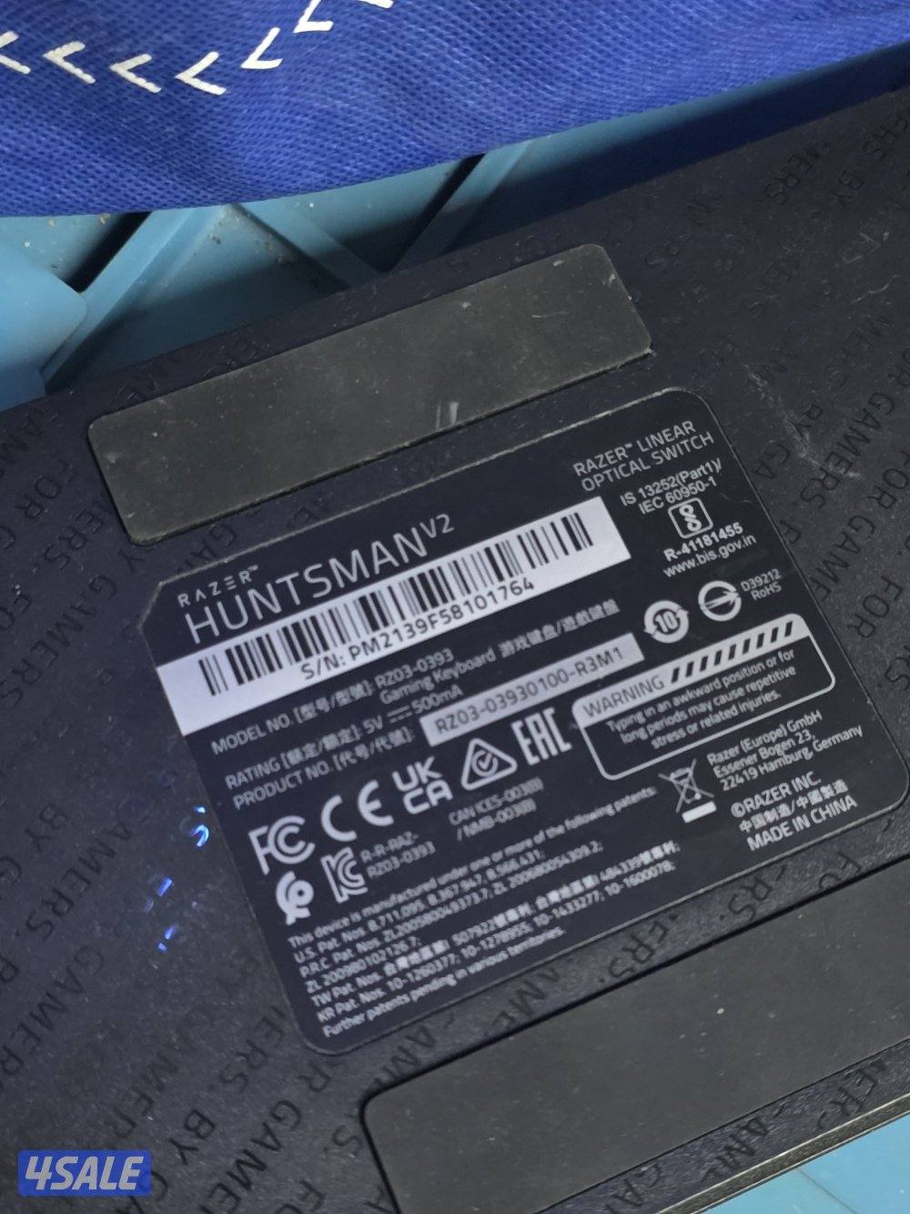 للبيع سماعة وماوس وكيبورد قيمنق ريزر4