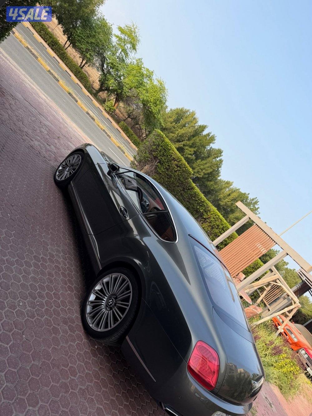 بيعة سريعة بنتلي  سبيد ١٢ سلندر - 2009 - جديييد ومميز9