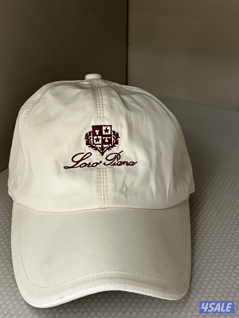 للبيع كاب لوربيانا: الحاله:نضيف جدآ /استخدام خفيف0