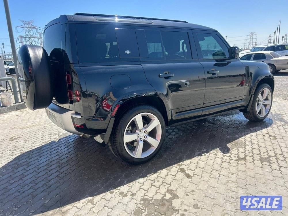 لاند روفر ديفندر 110-V6 موديل 2024 ماشى 32.000 k.m وارد امريكا .3