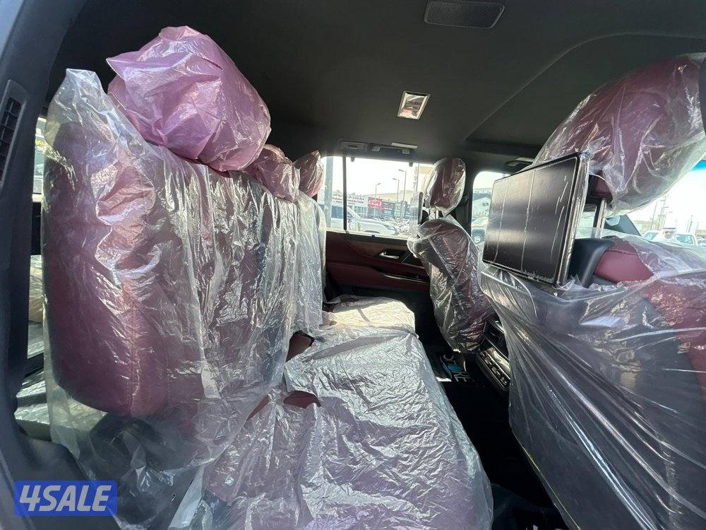 لكزس LX600 درجة اولى  twinturbo .V6 موديل 2024 ماشي 52.000 k.m4