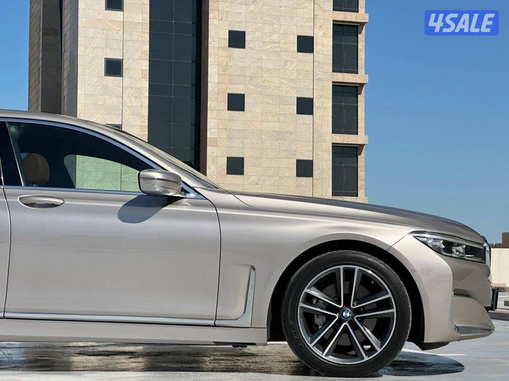 بي ام دبليو730Li موديل2020 عداد91الف وارد الغانم سيرفس منتظم5