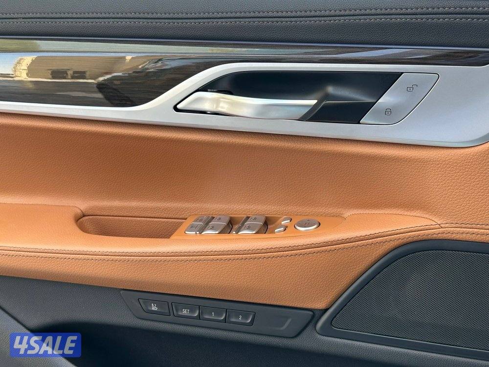 بي ام دبليو730Li موديل2020 عداد91الف وارد الغانم سيرفس منتظم10