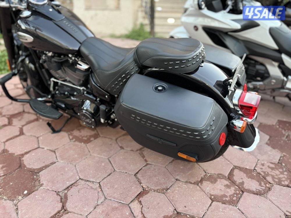 للبيع هارلي هيرتج5