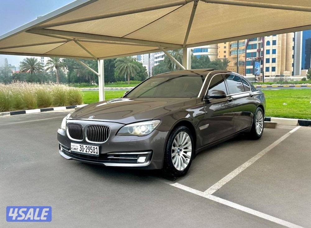 ًBMW 730Li - الموديل:2014 - العداد:1602