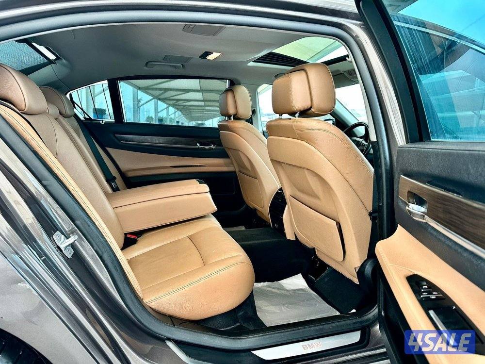 ًBMW 730Li - الموديل:2014 - العداد:1609