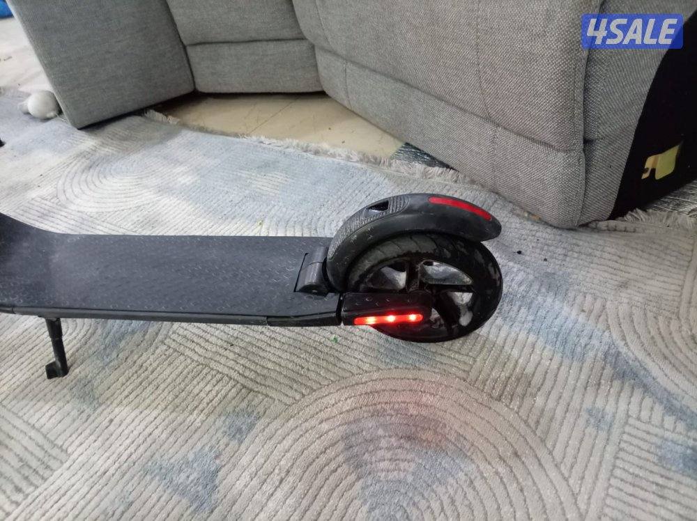 سكوتر كهربائي1