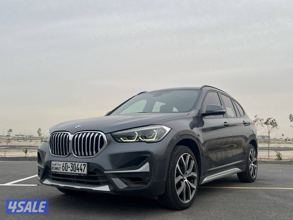 للبيع BMW X1 الدرجه الاولى2