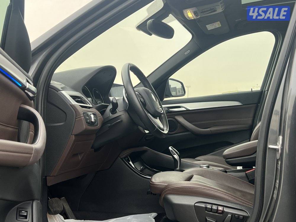 للبيع BMW X1 الدرجه الاولى6