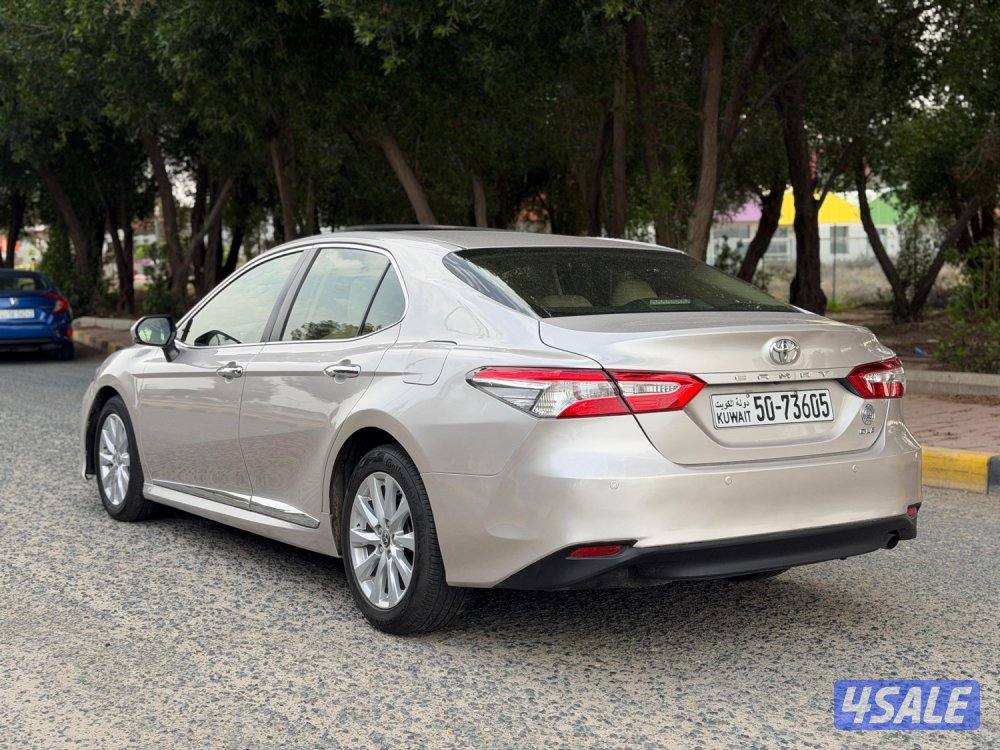 للبيع كامري GLE4