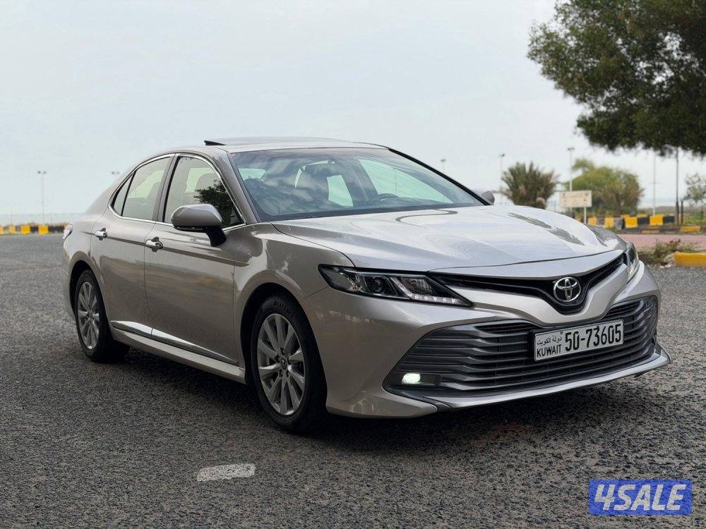 للبيع كامري GLE6