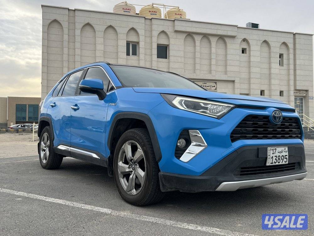 للبيع  تويوتا RAV4 كامل المواصفات0