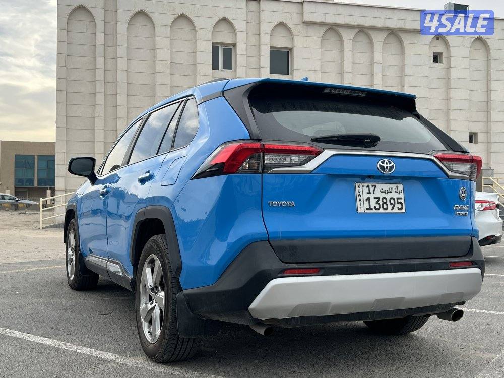 للبيع  تويوتا RAV4 كامل المواصفات3