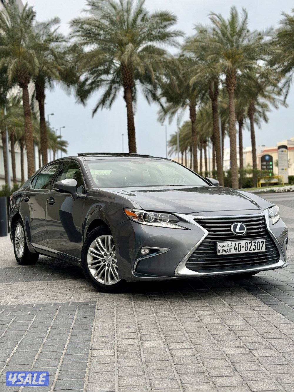 لكزسES250 موديل ٢٠١٧ ماشي ١١٩ الف شرط الفحص5