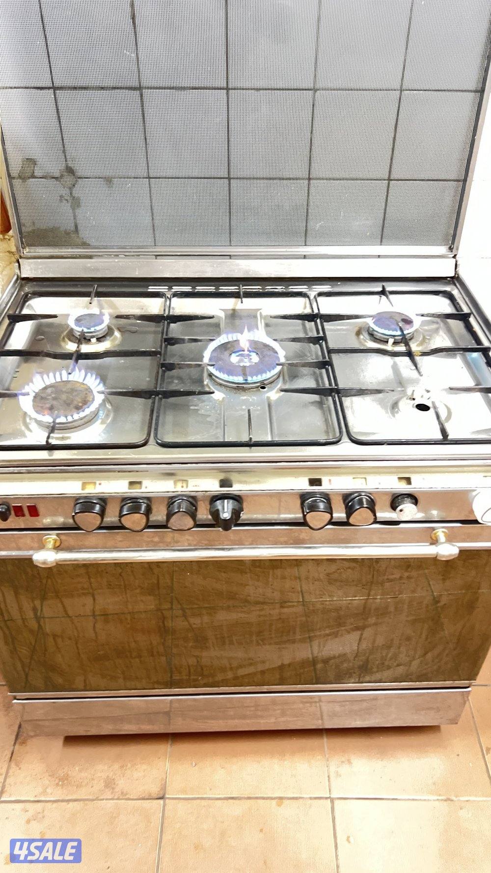 للبيع فرن مع طباخ السعر ٢٠1