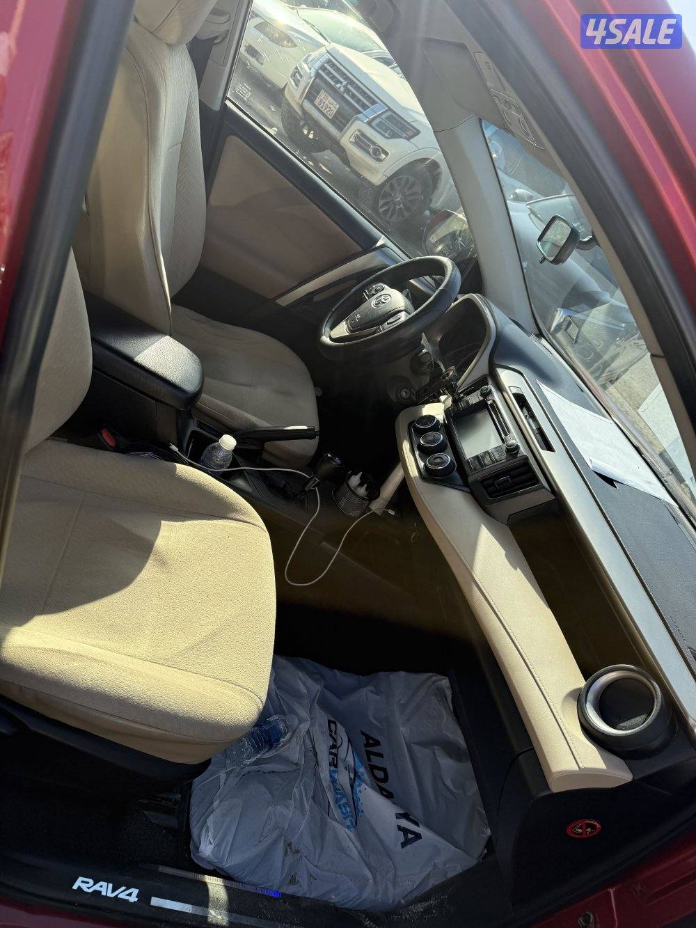 toyota rav4 2015 for sale in good condition1