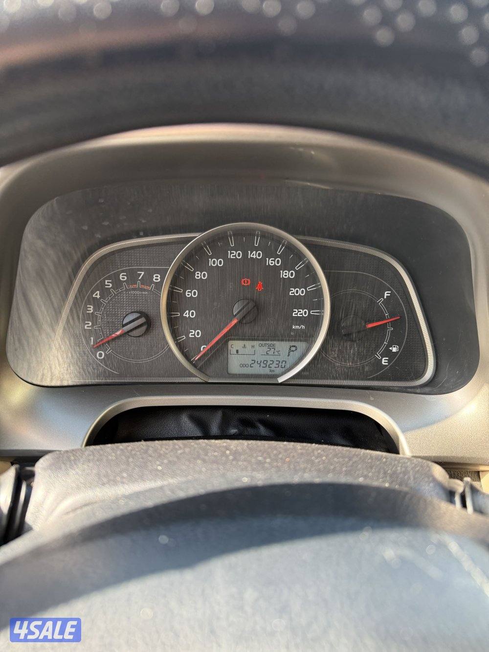 toyota rav4 2015 for sale in good condition3