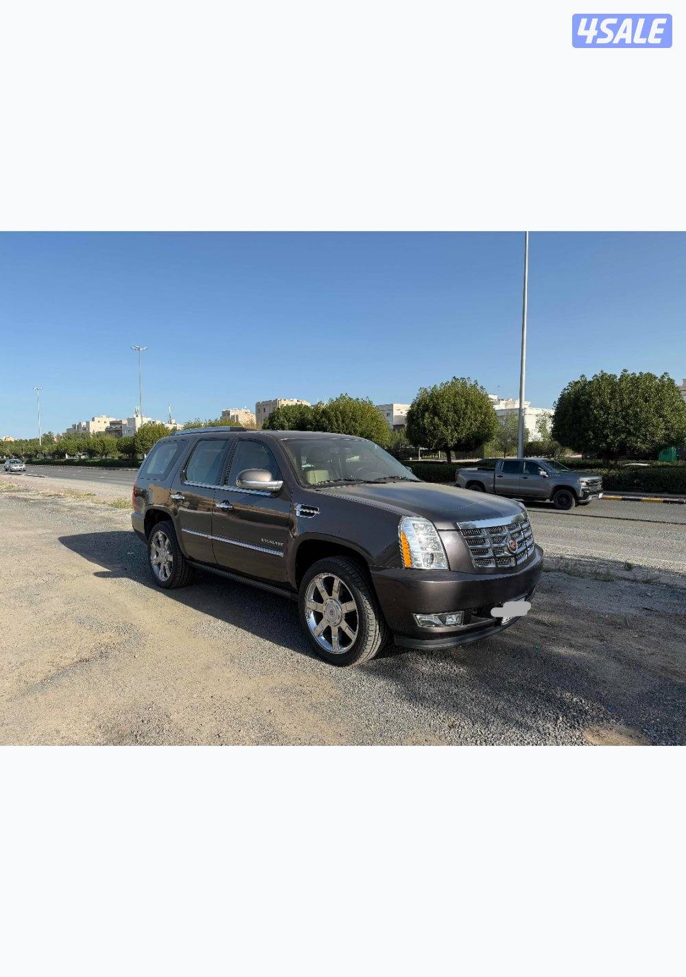 اسكاليد صبغ الوكالة بحالة ممتازة سيرفس منتظم الغانم  خالية من الحوادث2