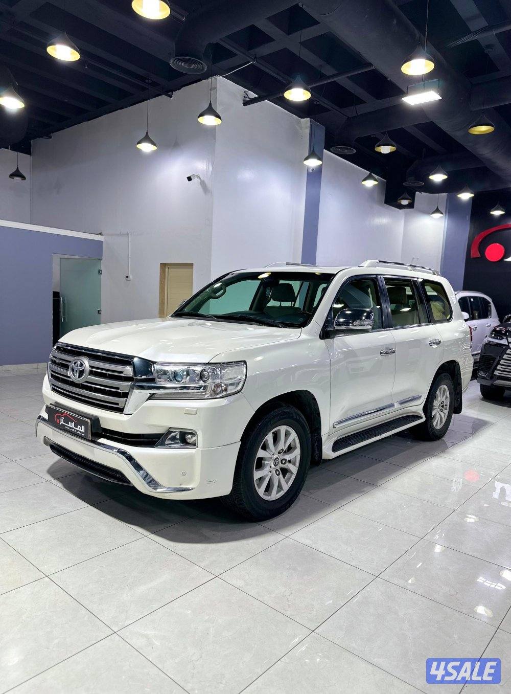 لاند كروزر GXR الساير موديل 2017 عداد 3541
