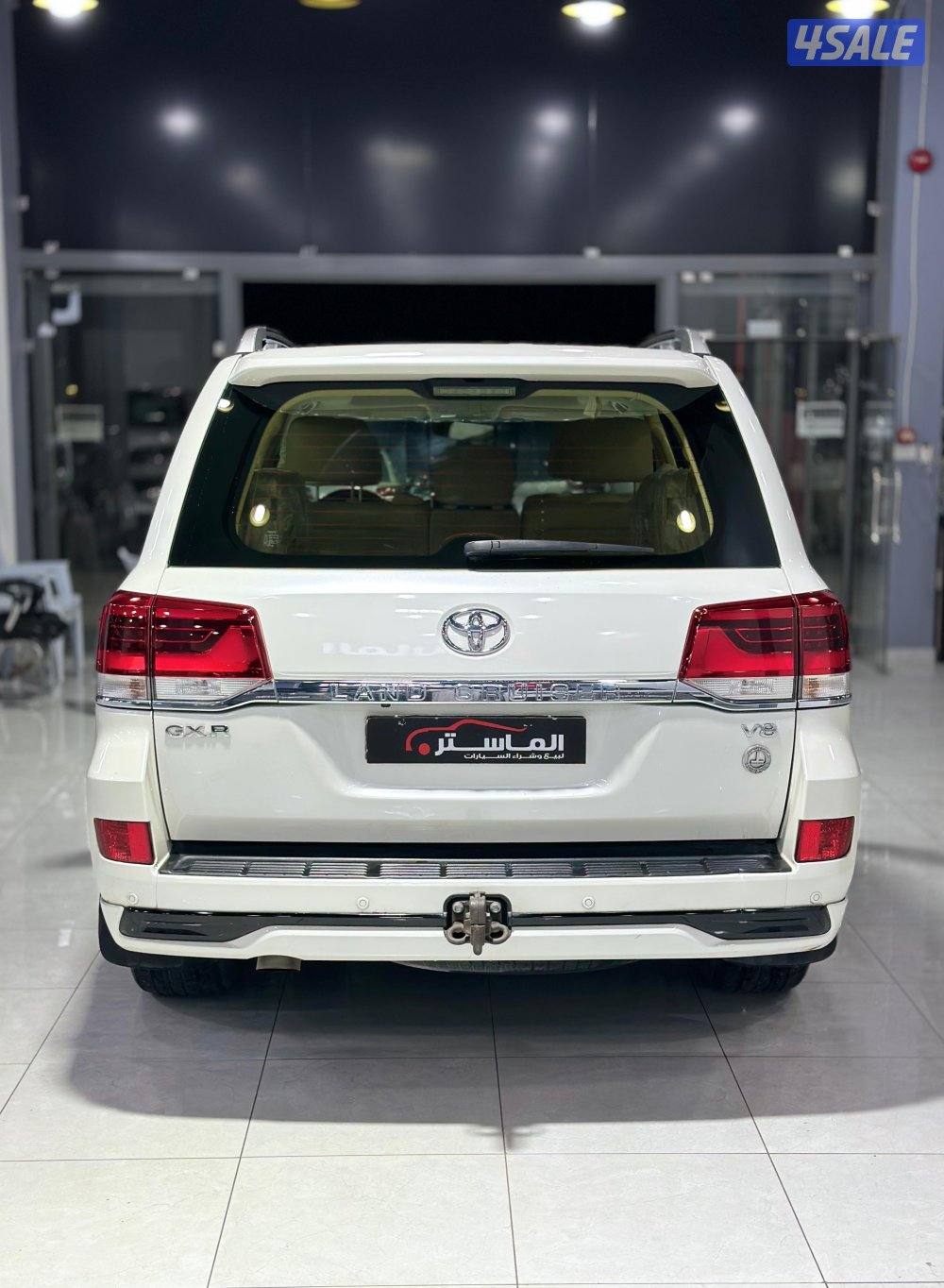 لاند كروزر GXR الساير موديل 2017 عداد 3543