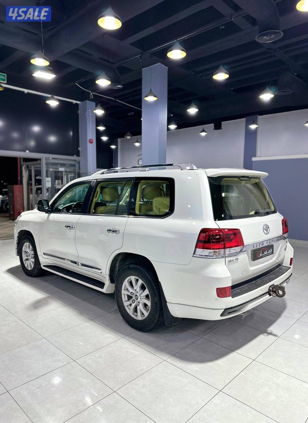لاند كروزر GXR الساير موديل 2017 عداد 3544