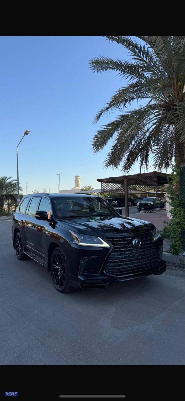 للبيع جيب لكزس LX 570 صبغ الوكاله بالكامل0