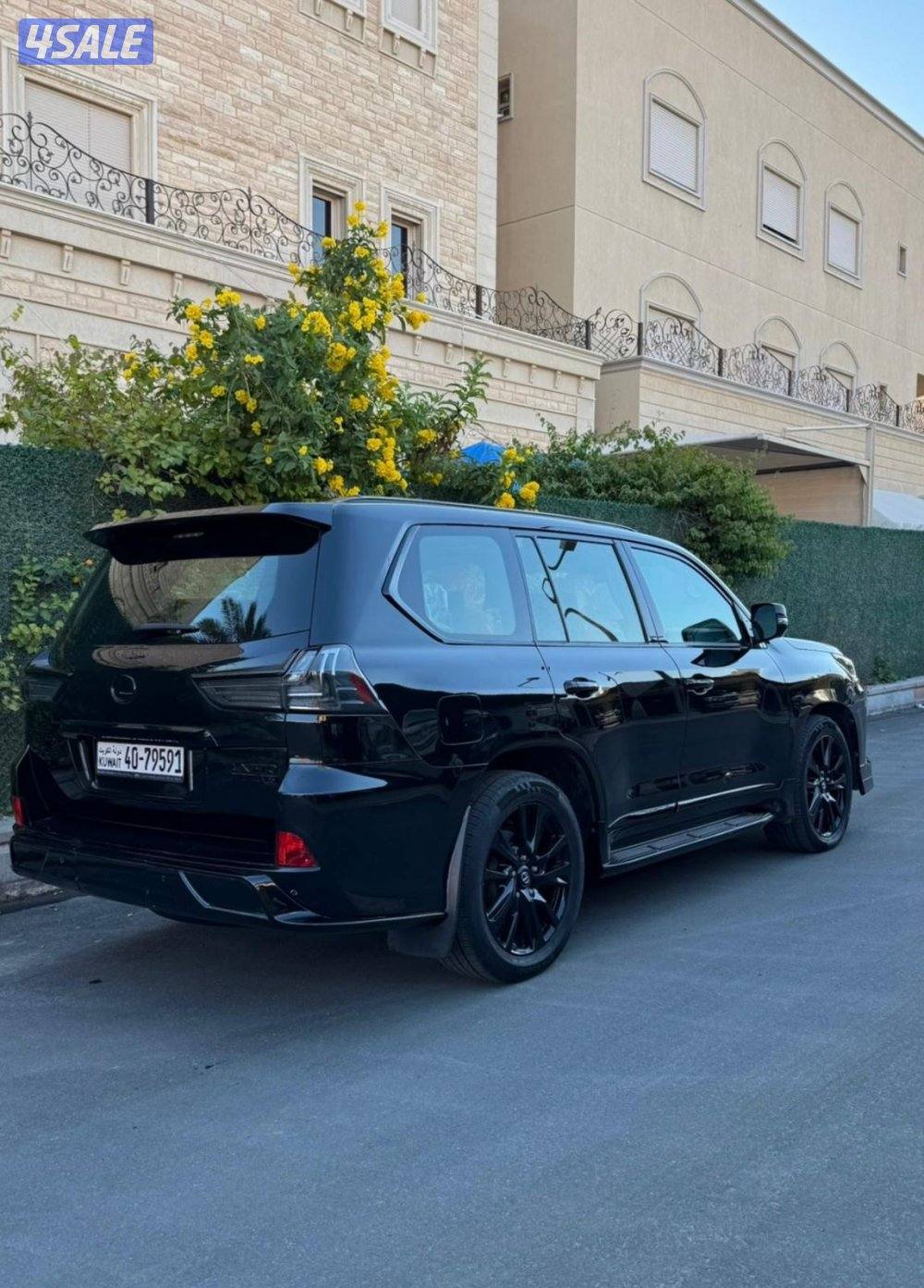 للبيع جيب لكزس LX 570 صبغ الوكاله بالكامل1