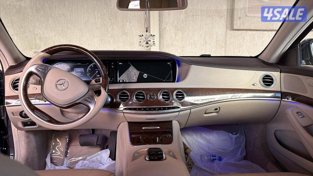 سيارة مرسيدس S4001