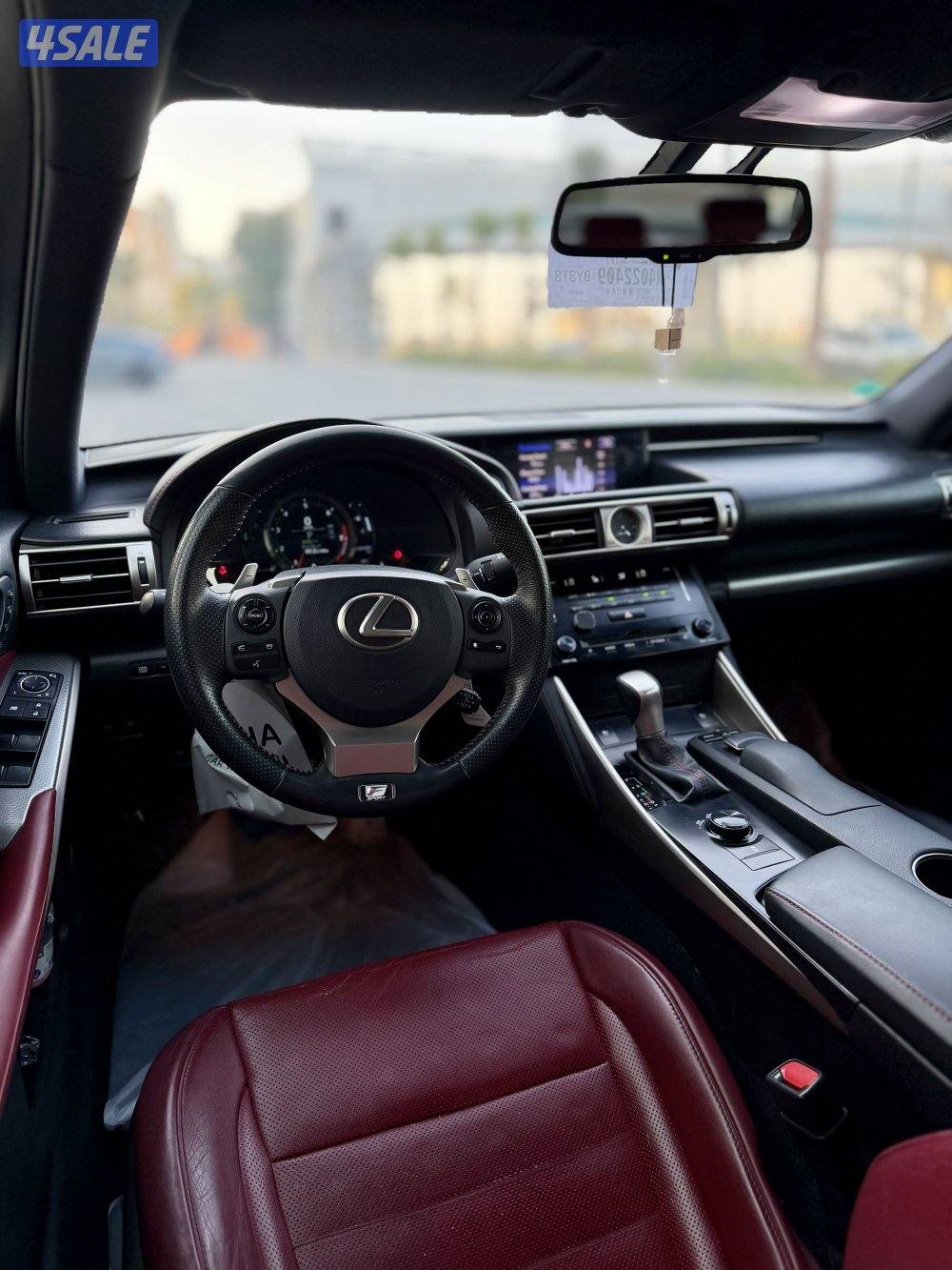 كزس Isf 350 SPORT موديل 2014 عداد 169 الف سيرفس منتظم بحالة ممتازه7