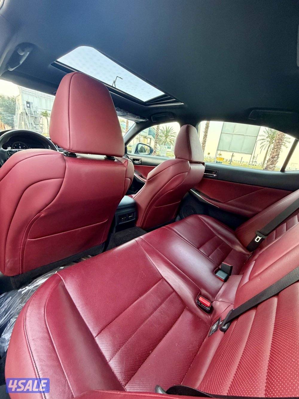 كزس Isf 350 SPORT موديل 2014 عداد 169 الف سيرفس منتظم بحالة ممتازه6