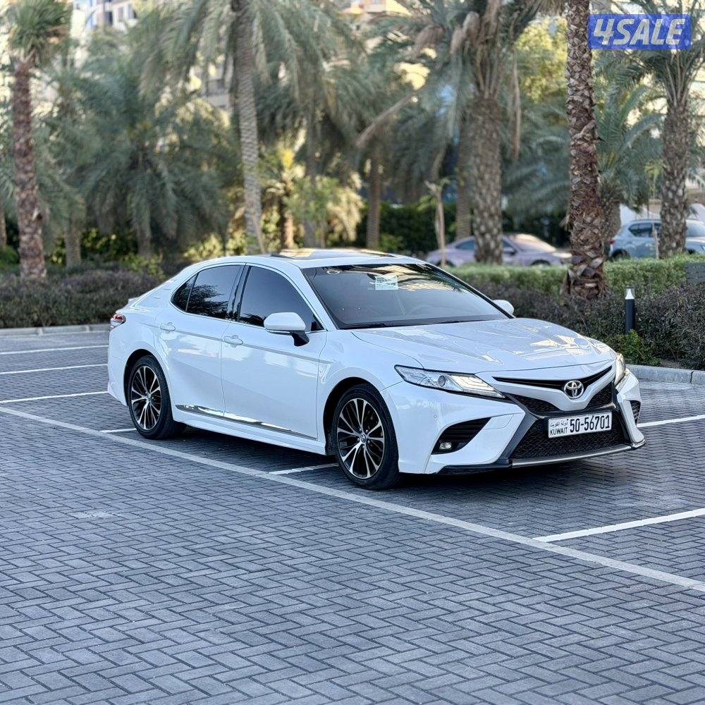 تويوتا CAMRY SE V6 موديل 2018 صبغ الوكالة  عداد 74 الف سيرفس منتظم0
