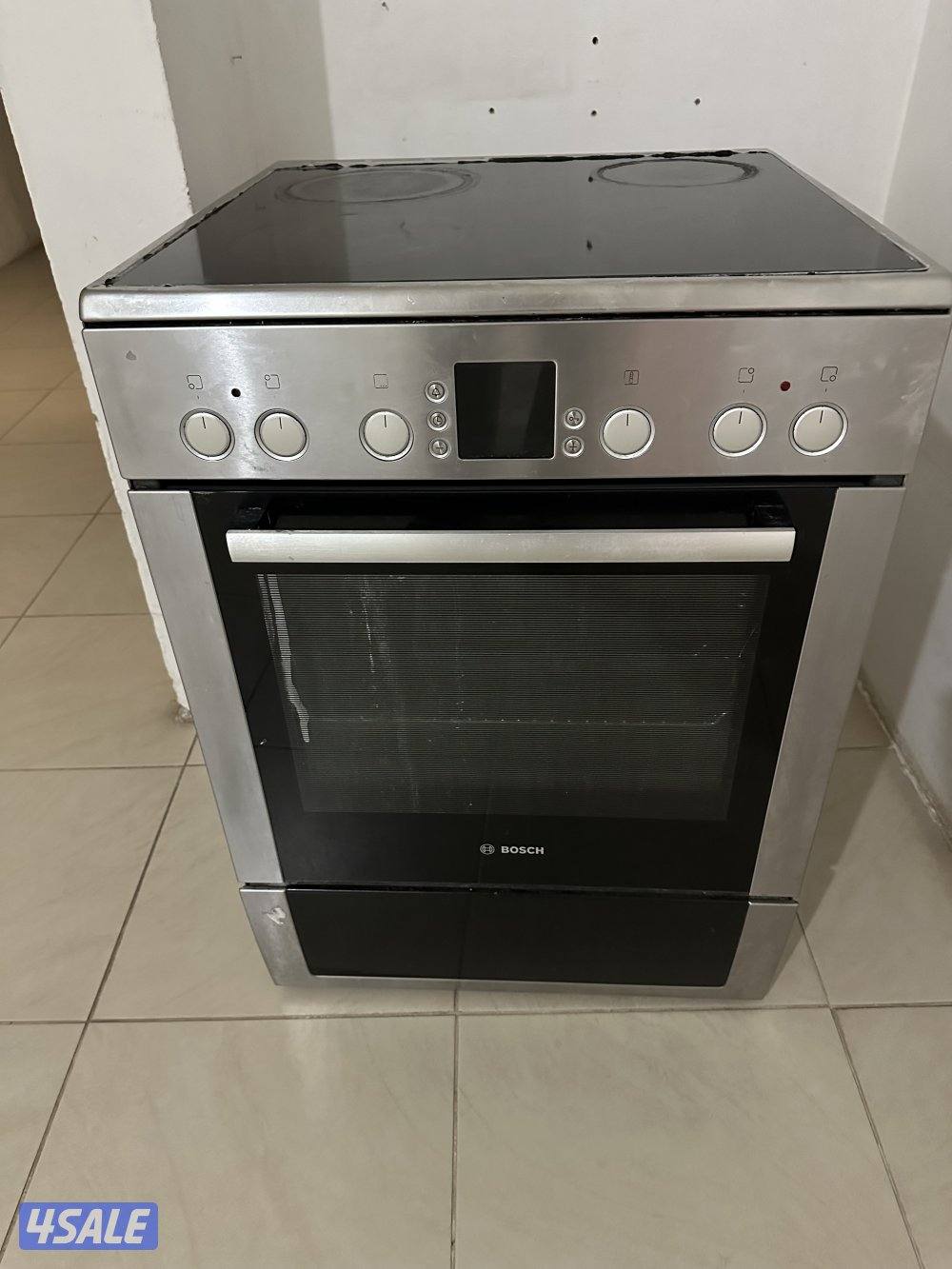 طباخة كهرباىية بوش سيراميك ٦٠*٦٠0