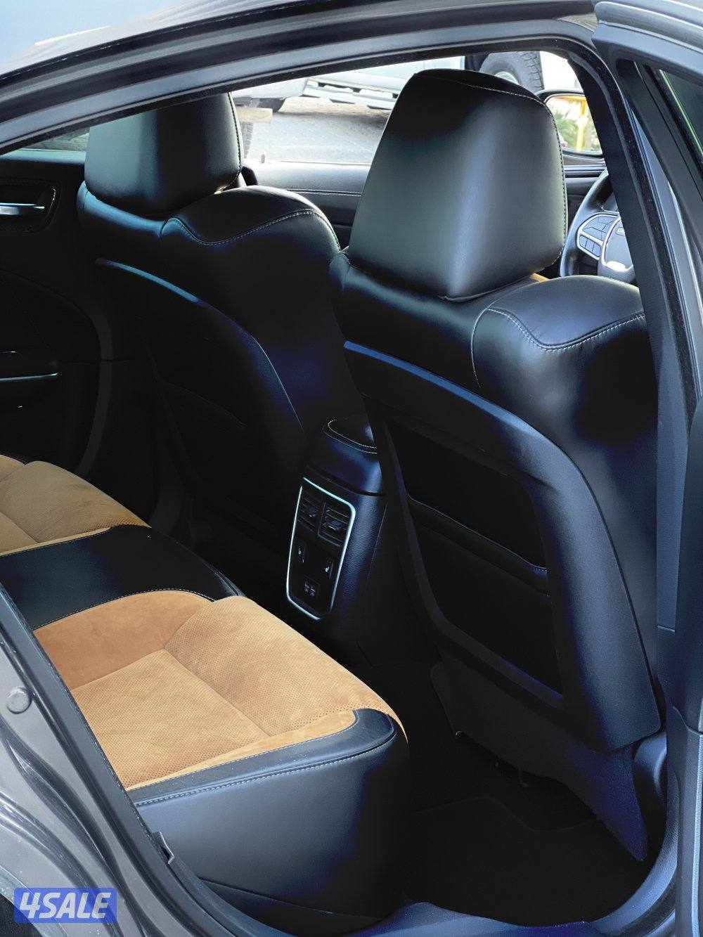 للبيع دودج شارجر كامل المواصفات7