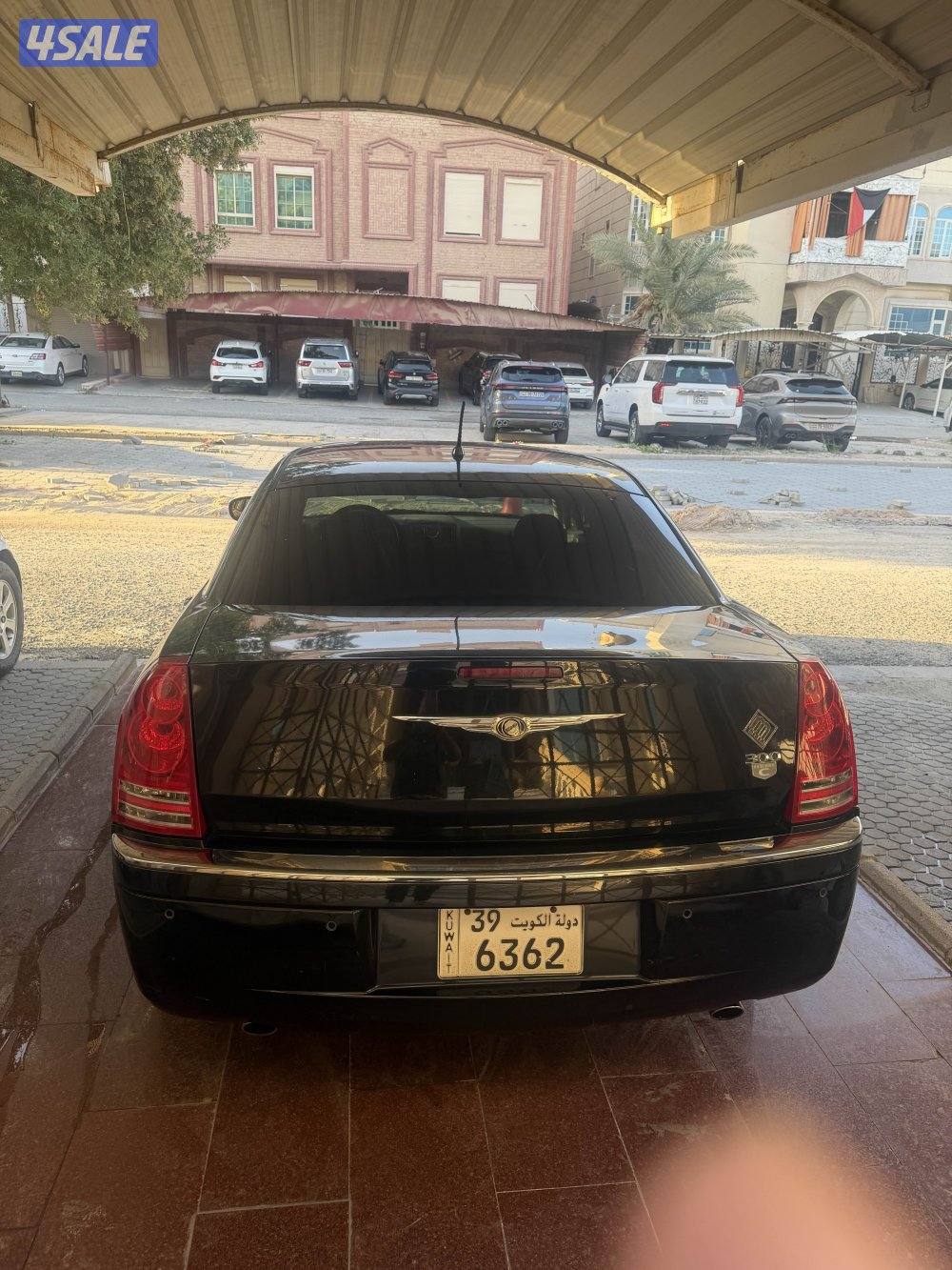 للبيع كرايسلر 300c V8 20101