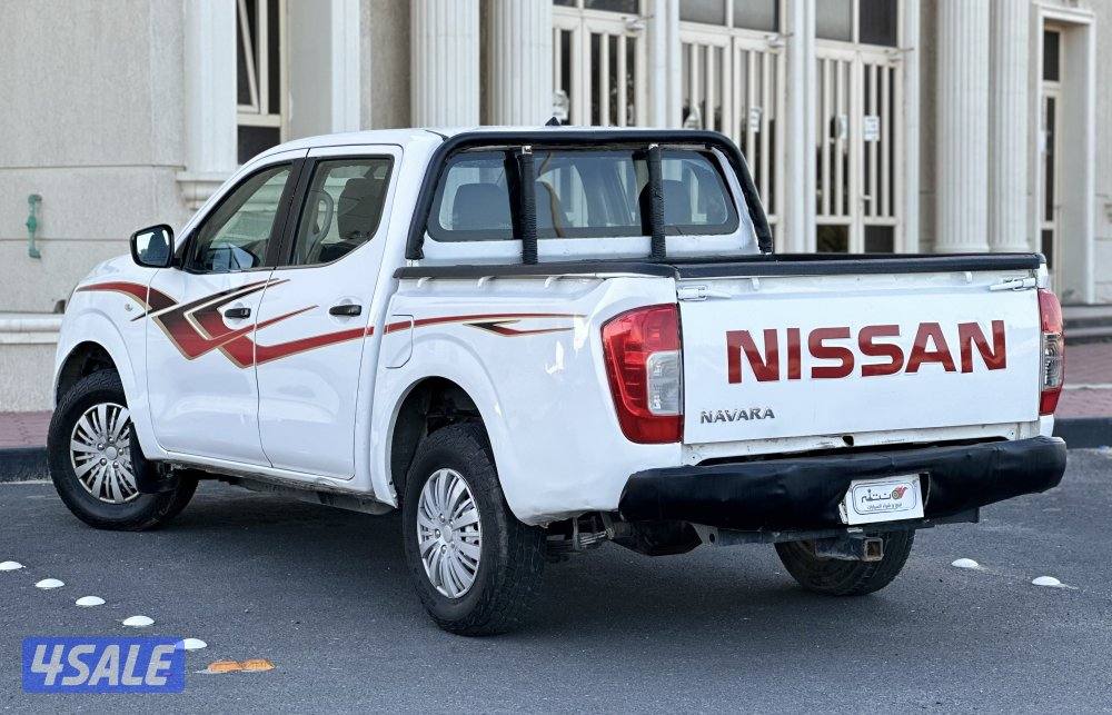 للبيع نيسان نافارا2