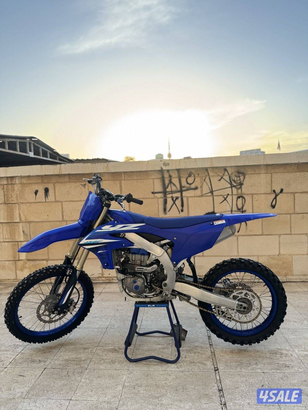 للبيع ٢سيكل وايزد اف4