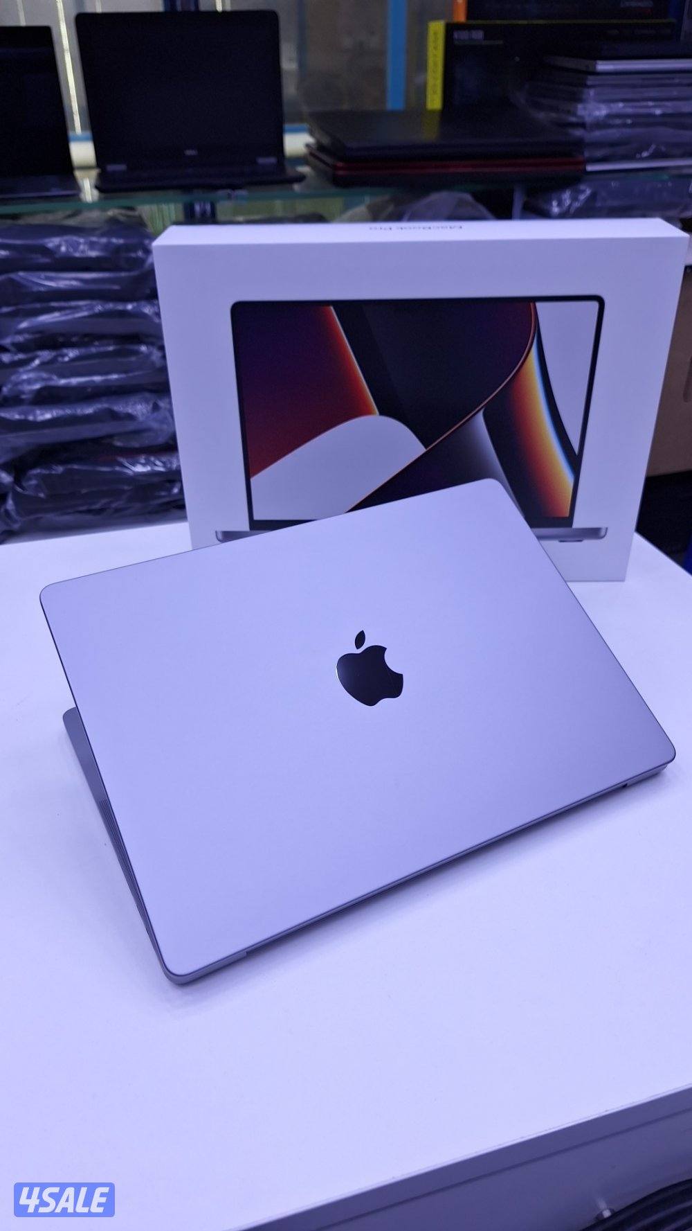 للبيع  Mac Pro M1 14-inch بحالة ممتازة جدًا كالجديد0