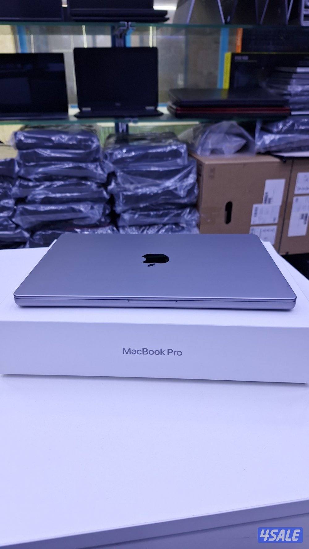 للبيع  Mac Pro M1 14-inch بحالة ممتازة جدًا كالجديد3