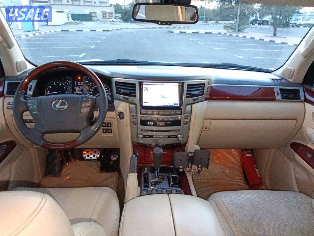 اللبيع لكزز موديل ٢٠١٤ سبورت درجه لاوله شرط  الفحص4