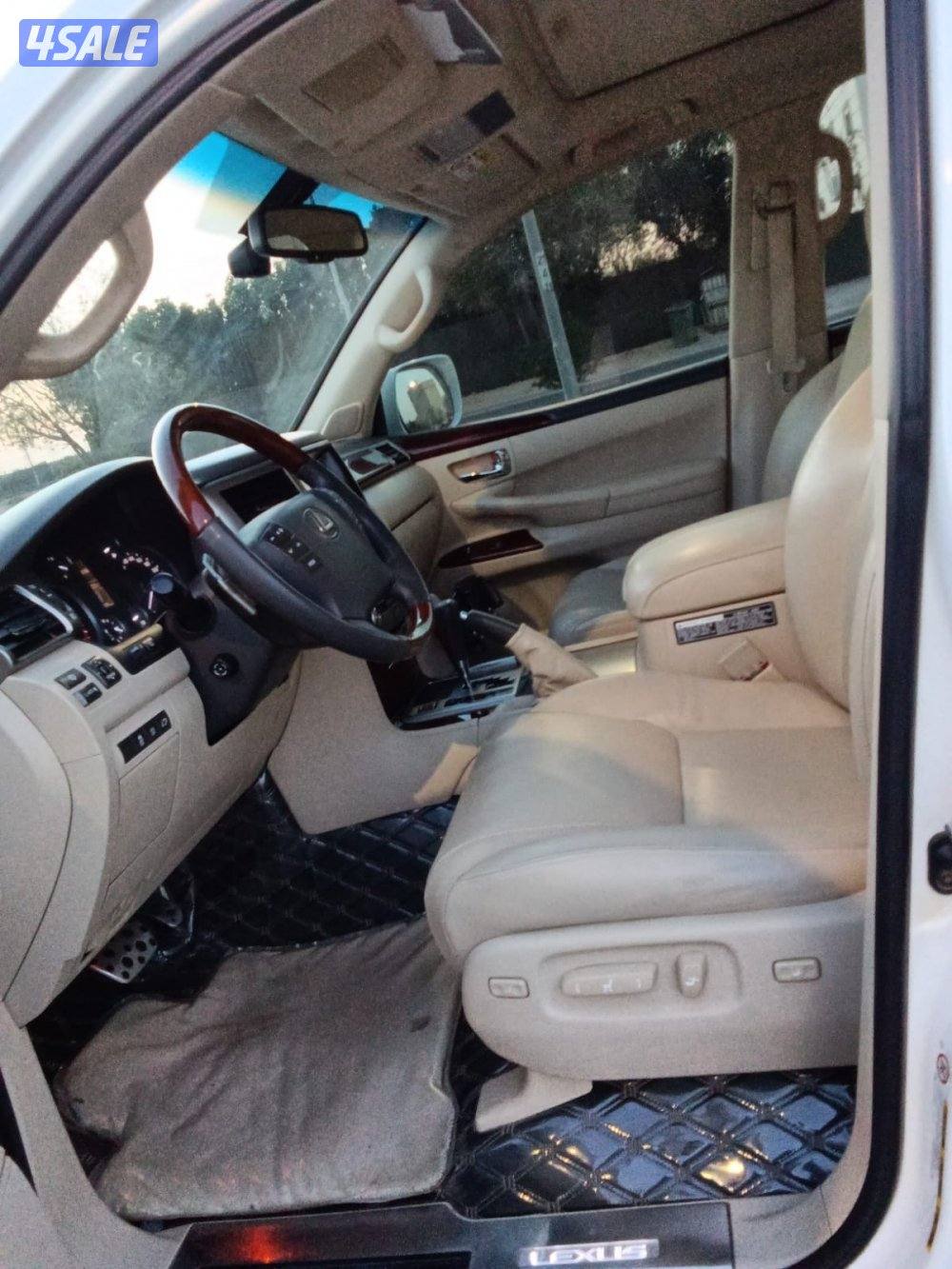 اللبيع لكزز موديل ٢٠١٤ سبورت درجه لاوله شرط  الفحص13