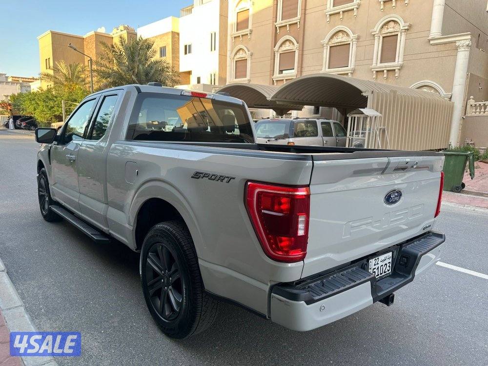 للبيع فورد F150 سبورت تحت الكفالة2