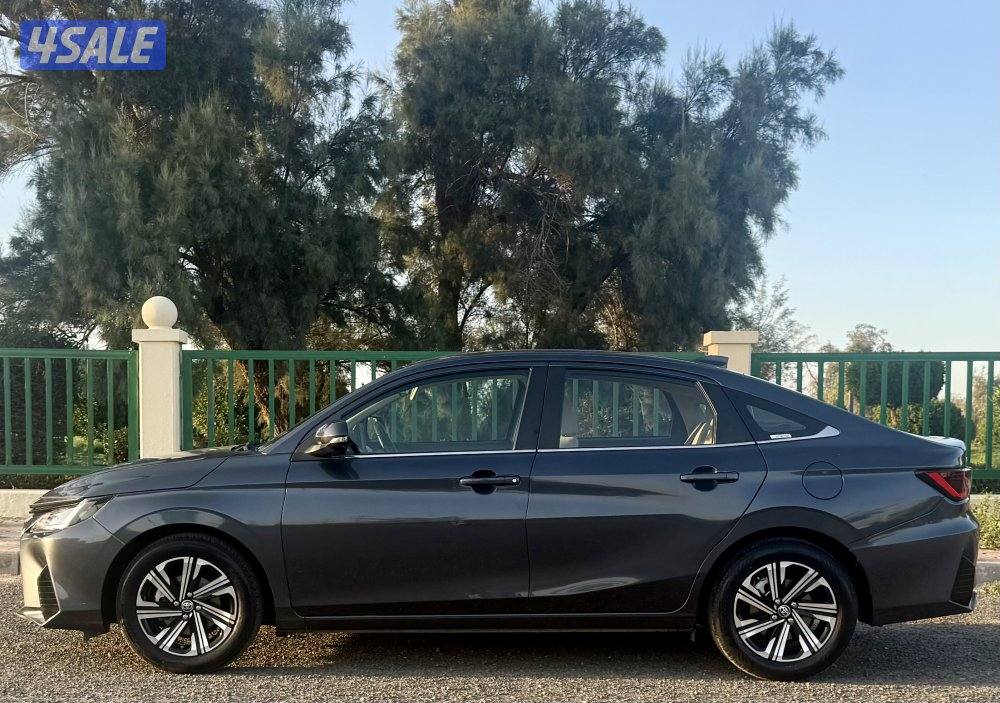 Toyota yaris 2023 full option7