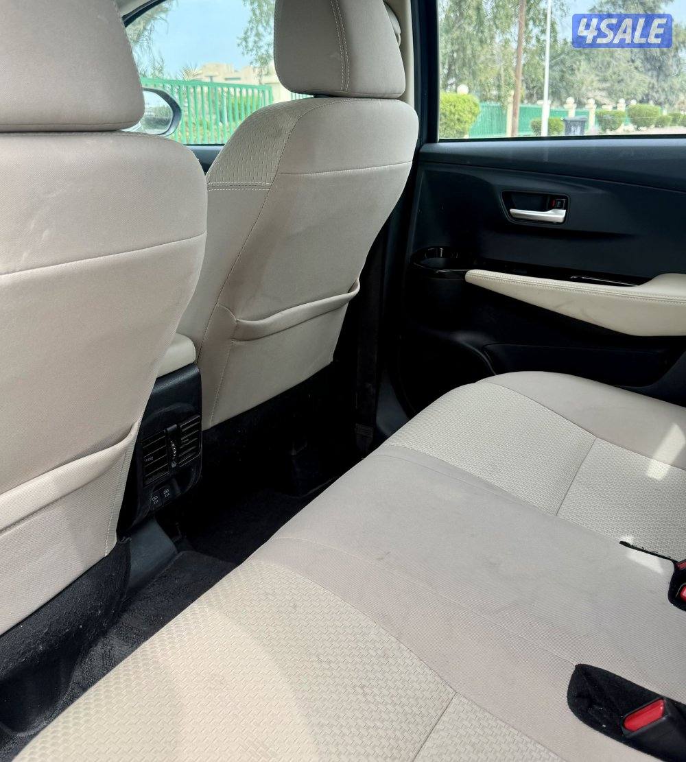 Toyota yaris 2023 full option10