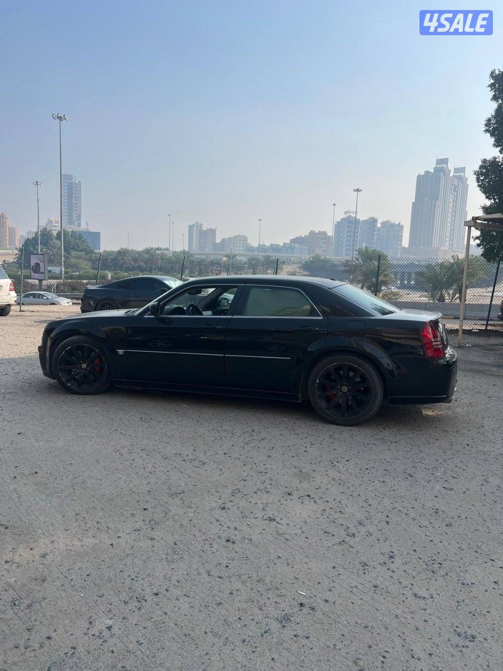 للبيع كرايزلر srt8 اصلي1