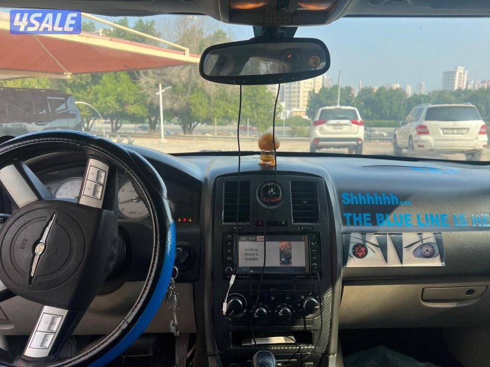 للبيع كرايزلر srt8 اصلي4