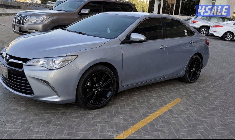 كامري 2016 GLX فل ما عدا الفتحة بحالة ممتازة0