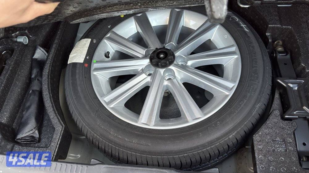 كامري 2016 GLX فل ما عدا الفتحة بحالة ممتازة9