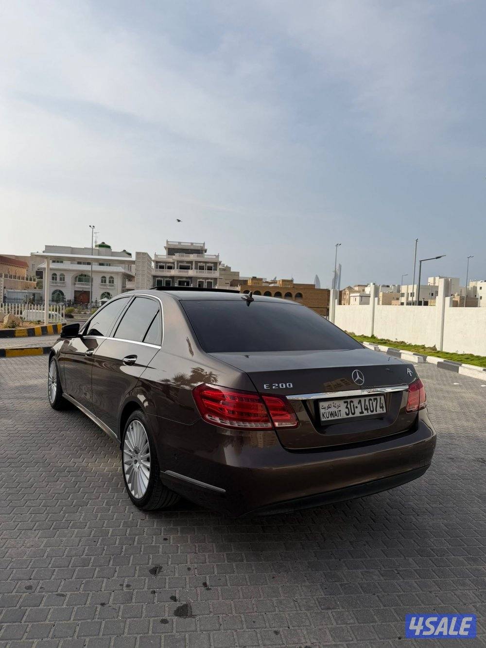مرسيدس E200 موديل 20140