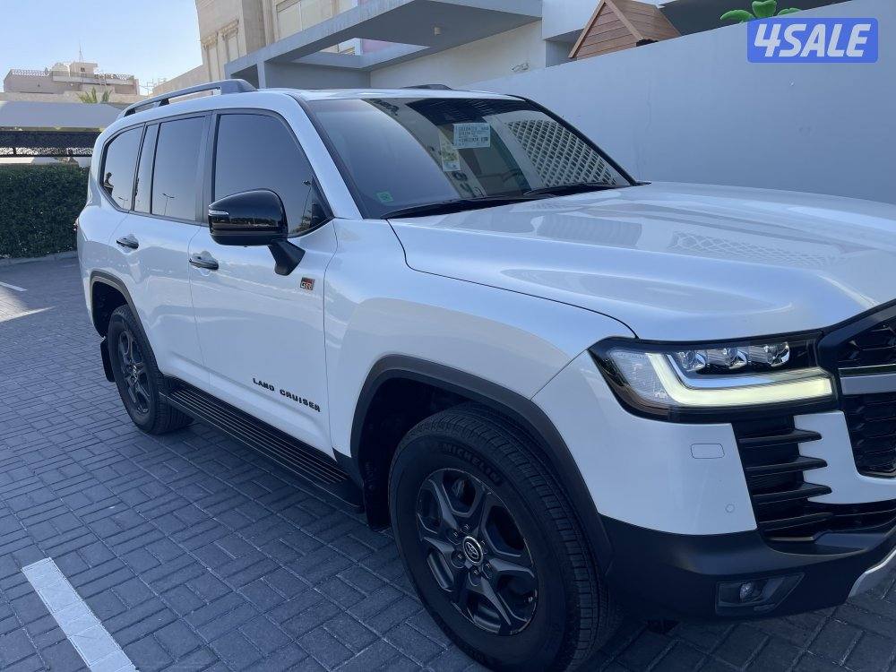 لاند كروزر GR2