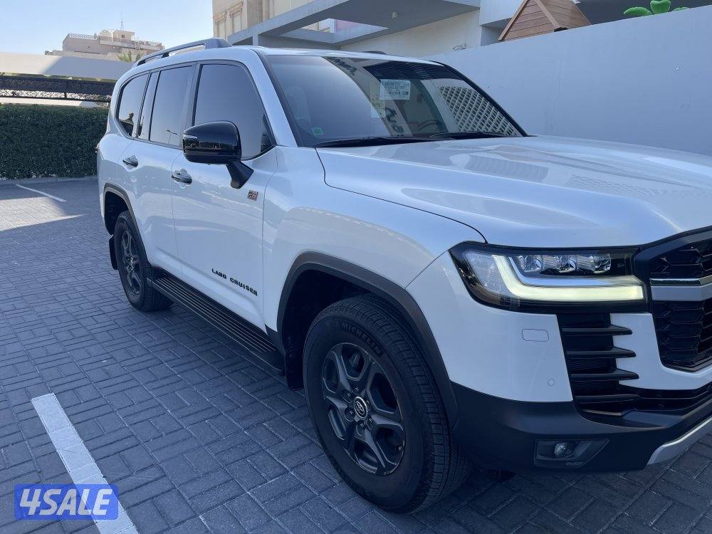 لاند كروزر GR7